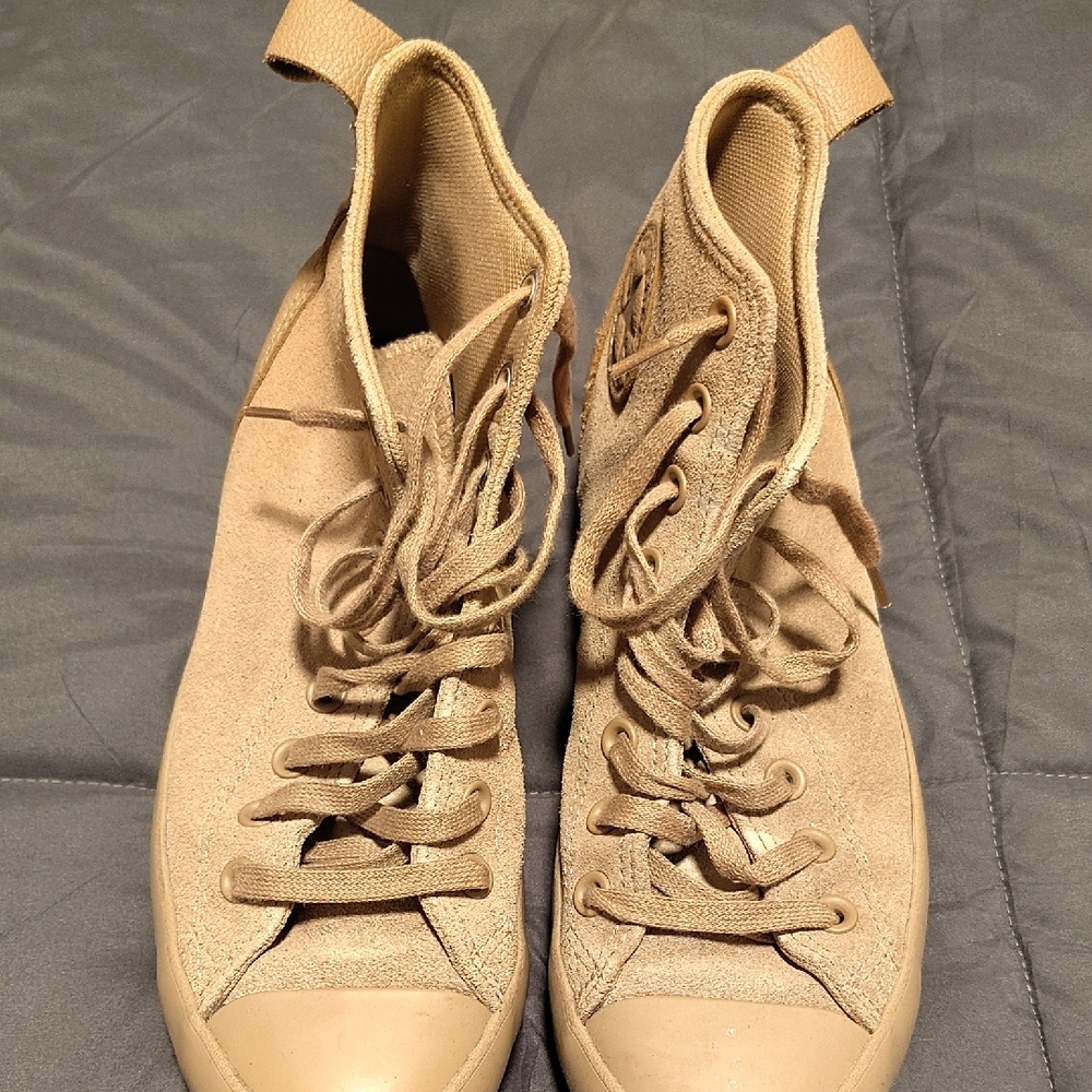 Converse Stylish Tan High-Top Women's Sneakers